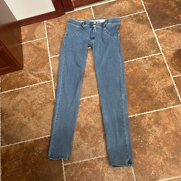 Freddy Jeans - Picture 1 of 3